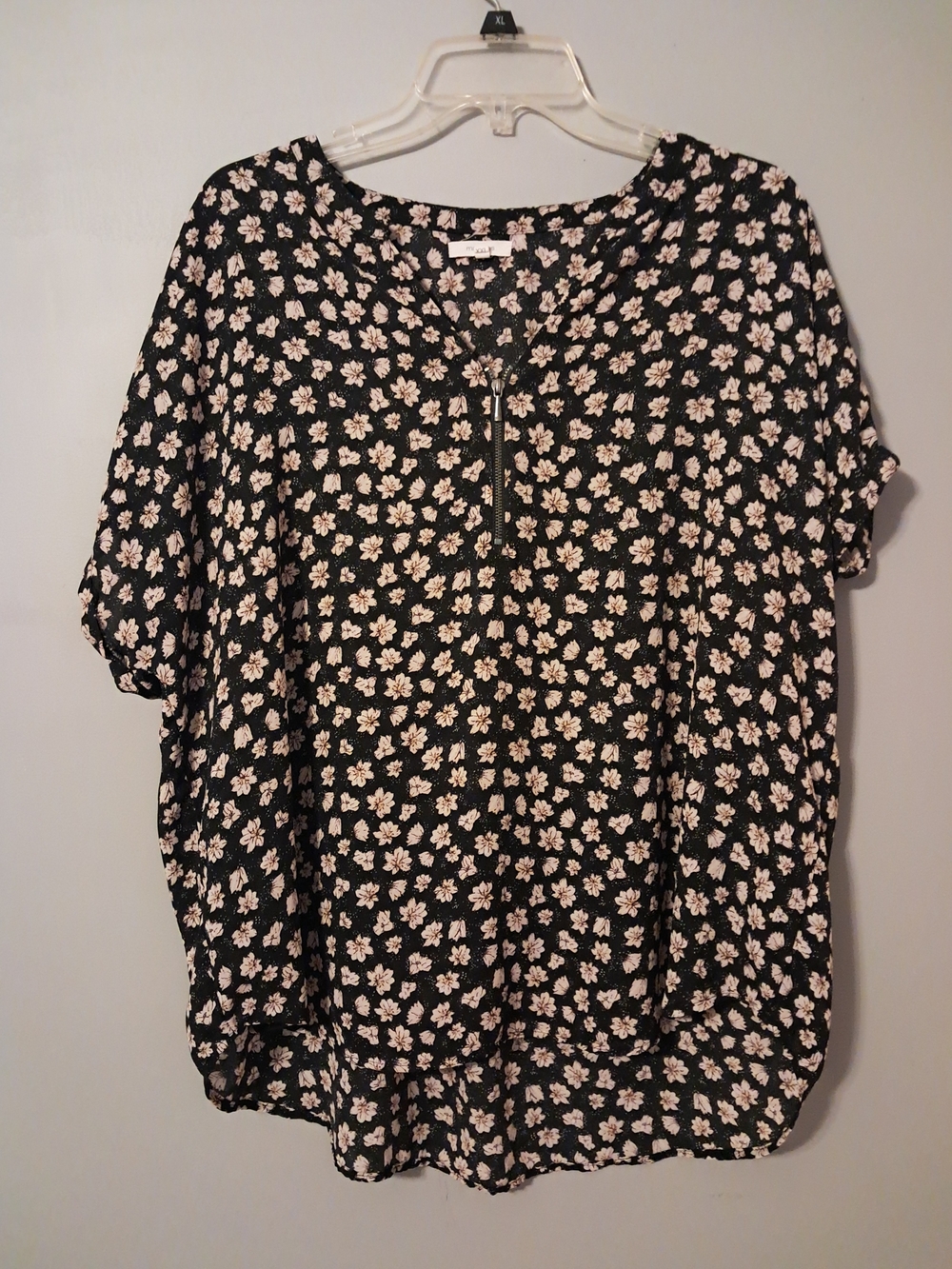 Maurices Black Floral Zip Pullover Blouse